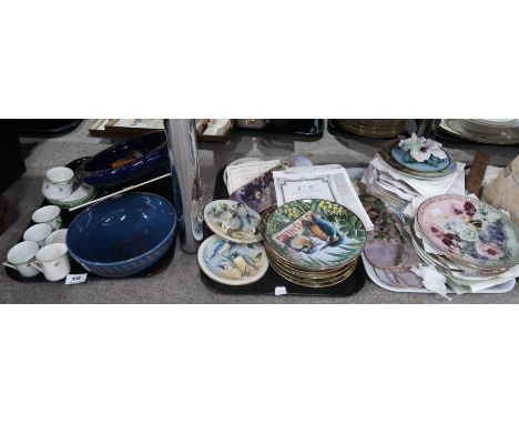 A Wedgwood silvered bowl marked CMH 6523 to base, Foley pottery floral decorated coffee cups and saucers, a print of Ellen Te