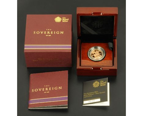 A sovereign 2015, 5th Portrait First Edition gold proof coin, wooden box, with certificate.  