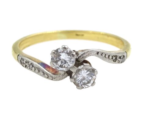 18ct gold two stone diamond cross over ring, with diamond chip shoulders, diamond total weight approx 0.30 carat - Condition 