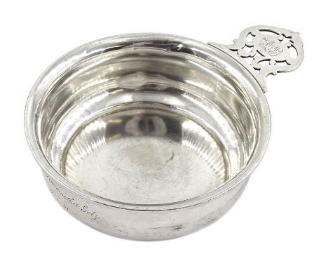 American silver porringer by R. Wallace &amp; Sons, stamped, approx 4.5oz - Condition Report Height = 4cm