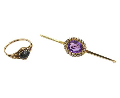 Gold Kambaba jasper ring and an Edwardian gold amethyst and seed pearl bar brooch, both 15ct - Condition Report Ring approx 1