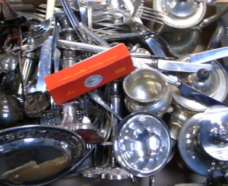 A quantity of plated ware to include flatware, candlesticks, tea service etc.