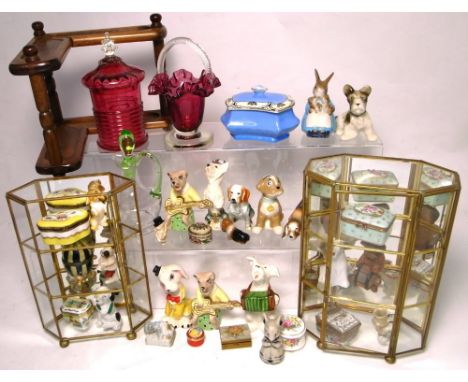A mixed collectors lot comprising cranberry glass lidded pot, cranberry glass basket, trinket boxes, figurines etc.