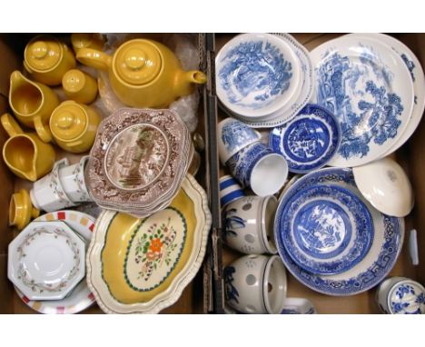 A quantity of largely English ceramics and teaware to include blue and white Wedgwood teaware, a Rayware yellow tea service e