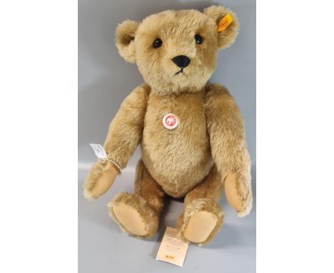 Modern Steiff 'North American Excusive 2008' teddy bear in original bag.  (B.P. 21% + VAT) 