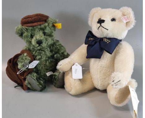 Two modern Steiff teddy bears: 'Thursday's Bear' and 'A Million Hugs' 1907-2007.  (2)  (B.P. 21% + VAT) 