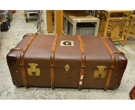 A Harrods trunk.