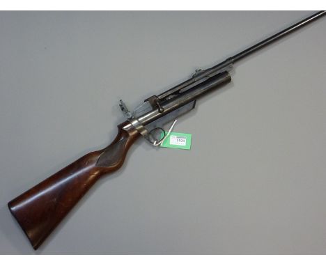 Webley Service Mark II .22 vintage air rifle No.S2817 c1937/38, removable break barrel action with elevated mid site and hing