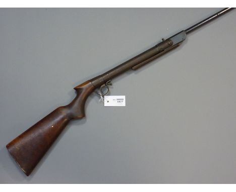 British .177 vintage air rifle early 20th century,  break barrel action with fixed sights, pistol grip 109cm