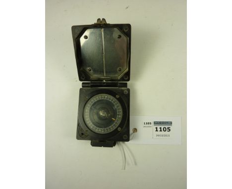 T G & Co Ltd Magnetic Marching Compass Mk.I in bakelite case No.B33574