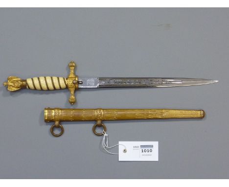 German Third Reich Naval dagger, 25cm etched fluted blade the ricasso stamped Eickhorn Solingen with squirrel motif,  spirall