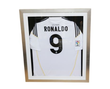 Real Madrid: A framed and glazed, signed Real Madrid 2008-09 home football shirt, 'Ronaldo 9' to the reverse, signed by Crist