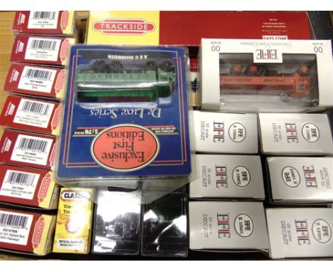 TWENTY-SIX 1/76 SCALE MODEL VEHICLES by Lledo Trackside (12), Exclusive First Editions (8), Basetoys (5), and Pocketbond Clas