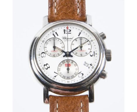  Armbanduhr-Chronograph: Mille MigliaCHOPARD. Referenz-Nr. 16/8271, Gehäuse-Nr. 375966. Edelstahl. ø 39 mm. 55 Gramm. Quarzwe