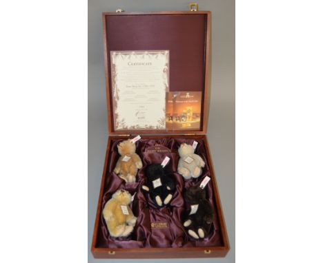 Steiff Baby Bear Set 1989-1993 complete with certificate, limited edition 00862 of 1,847 (1).