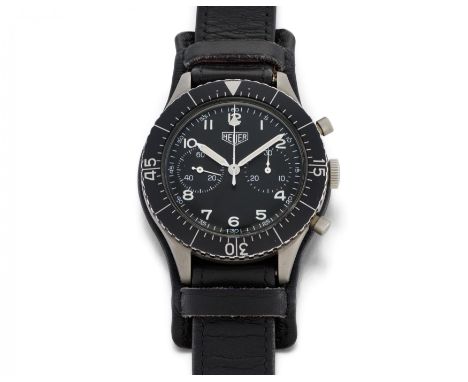 HEUERBundeswehr. Art der Uhr: Chronograph. Herkunft: Schweiz, La Chaux-de-Fonds. Werk: Handaufzug, Cal. 230. Gehäuse/Armband: