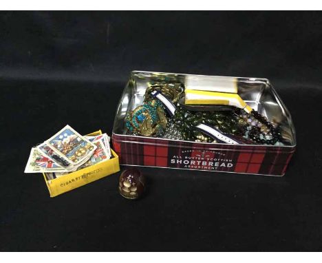 GENTLEMAN'S ROTARY WRIST WATCHalong with a collection of wrist watches, beads, bangles, collectables, etc