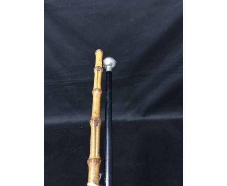 EARLY 20TH CENTURY SILVER PLATE TOPPED SWAGGER STICKbearing crest, along with a bamboo swagger stick