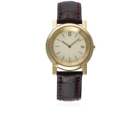 A LADIES 18K SOLID GOLD BULGARI WRIST WATCH CIRCA 1999, REF. AT 33 GL WITH BOX, PAPERS &amp; ADDITIONAL LEATHER STRAP
D: Silv