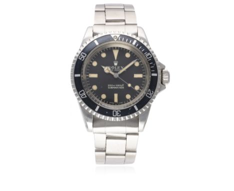 A GENTLEMAN'S STAINLESS STEEL ROLEX OYSTER PERPETUAL SUBMARINER BRACELET WATCH CIRCA 1968, REF. 5513 "METERS FIRST" DIAL
D: B