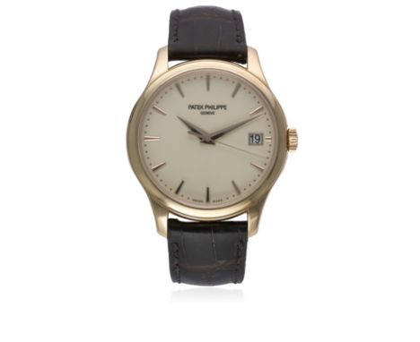 A FINE GENTLEMAN'S 18K SOLID ROSE GOLD PATEK PHILIPPE CALATRAVA AUTOMATIC WRIST WATCH CIRCA 2013, REF. 5227R WITH PATEK PHILI