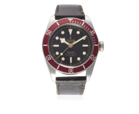 A GENTLEMAN&rsquo;S STAINLESS STEEL ROLEX TUDOR BLACK BAY WRIST WATCH DATED 2014, REF. 79220R WITH BOX &amp; PAPERS&nbsp;
D: 
