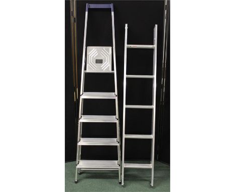 Aluminium extending ladder along with a step ladder (2)