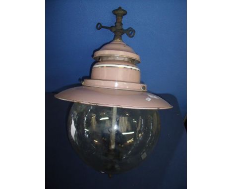 Suggs style enamel gas bulbous globe centre light 