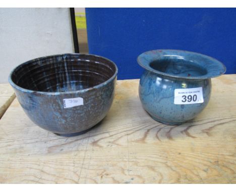  Sale Item:    2 EDINBURGH STUDIO POTTERY BOWLS   Vat Status:   No Vat   Buyers Premium:  This lot is subject to a Buyers Pre