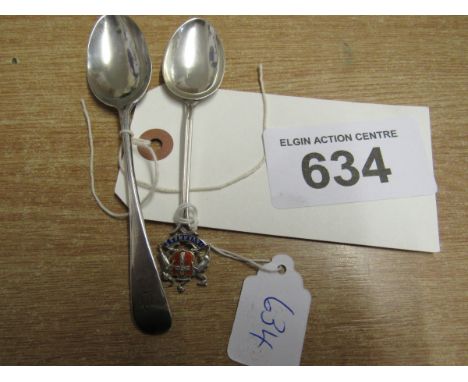  Sale Item:    2 SILVER TEASPOONS (1 BIRMINGHAM 1925 INVERNESS SOUVENIER SPOON)  Vat Status:   No Vat   Buyers Premium:  This