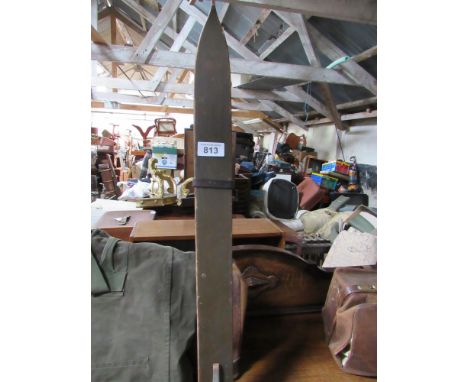  Sale Item:    PAIR ARMY SKIS   Vat Status:   No Vat   Buyers Premium:  This lot is subject to a Buyers Premium of 15% + Vat 