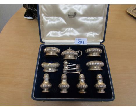  Sale Item:    BOXED SILVER CONDIMENT SET- SPOONS DIFFERENT  Vat Status:   No Vat   Buyers Premium:  This lot is subject to a