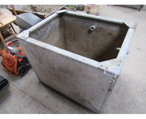  Sale Item:    ZINC TANK   Vat Status:   No Vat   Buyers Premium:  This lot is subject to a Buyers Premium of 15% + Vat @ 20%
