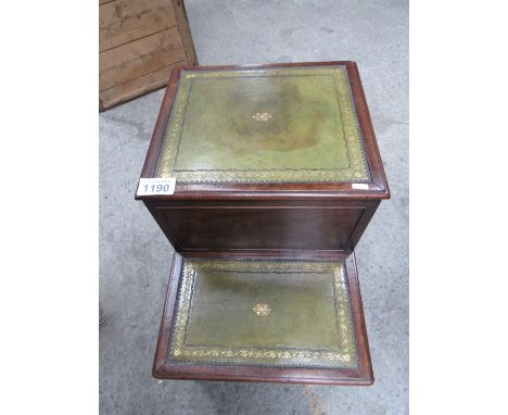  Sale Item:    COMMODE   Vat Status:   No Vat   Buyers Premium:  This lot is subject to a Buyers Premium of 15% + Vat @ 20%  