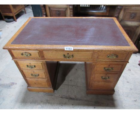  Sale Item:    OAK KNEE HOLE DESK   Vat Status:   No Vat   Buyers Premium:  This lot is subject to a Buyers Premium of 15% + 