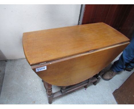  Sale Item:    OAK DROP LEAF TABLE   Vat Status:   No Vat   Buyers Premium:  This lot is subject to a Buyers Premium of 15% +