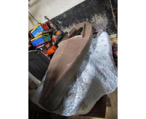  Sale Item:    CANOE (CANVAS / SKIN)   Vat Status:   No Vat   Buyers Premium:  This lot is subject to a Buyers Premium of 15%