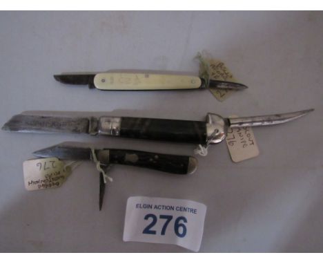  Sale Item:    3 KNIVES - BELLS WHISKY SCOUT & G WOOSTENHOLM (AF)  Vat Status:   No Vat   Buyers Premium:  This lot is subjec