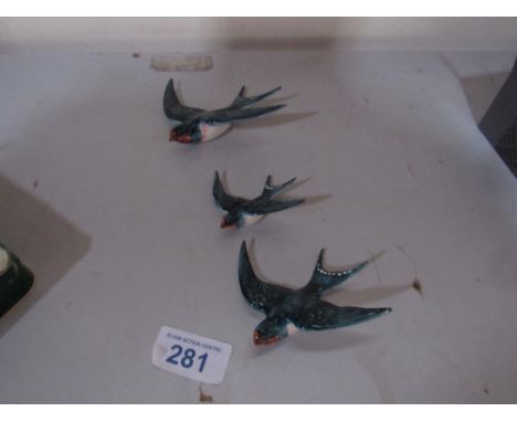  Sale Item:    SET 3 BLUE BESWICK SWALLOWS (AF)   Vat Status:   No Vat   Buyers Premium:  This lot is subject to a Buyers Pre