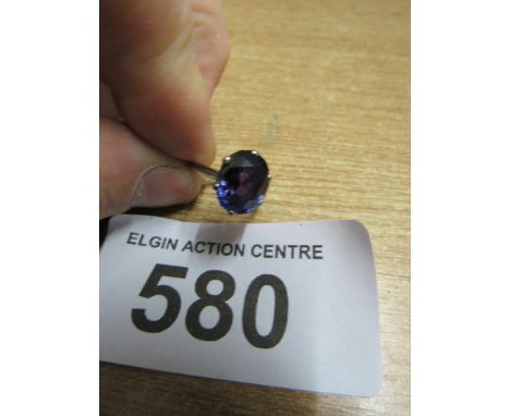  Sale Item:    18 CT WHITE GOLD BLUE STONE RING   Vat Status:   No Vat   Buyers Premium:  This lot is subject to a Buyers Pre