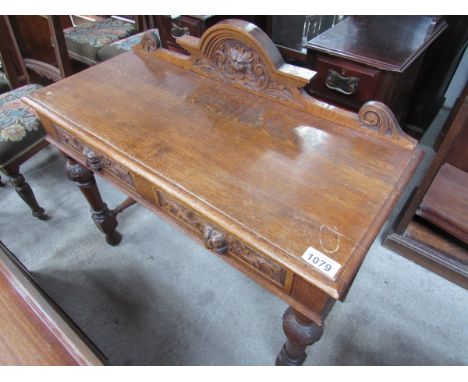  Sale Item:    OAK HALL TABLE   Vat Status:   No Vat   Buyers Premium:  This lot is subject to a Buyers Premium of 15% + Vat 