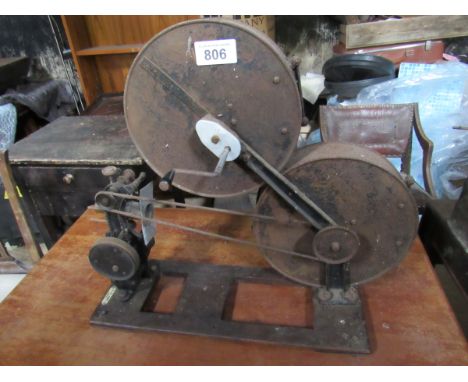  Sale Item:    PROJECTOR M & M HUMMEL LONDON (AF)  Vat Status:   No Vat   Buyers Premium:  This lot is subject to a Buyers Pr