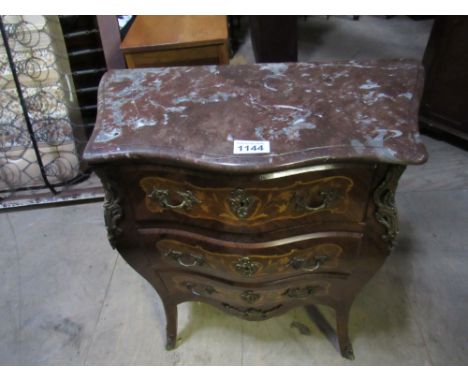  Sale Item:    MARBLE TOP FRENCH STYLE COMMODE   Vat Status:   No Vat   Buyers Premium:  This lot is subject to a Buyers Prem