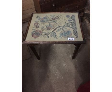  Sale Item:    TAPESTRY TOP TABLE   Vat Status:   No Vat   Buyers Premium:  This lot is subject to a Buyers Premium of 15% + 