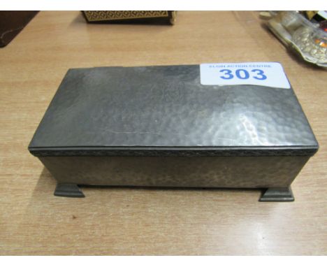  Sale Item:    PEWTER BOX   Vat Status:   No Vat   Buyers Premium:  This lot is subject to a Buyers Premium of 15% + Vat @ 20