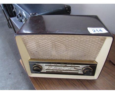  Sale Item:    EKCO VALVE RADIO (AF)   Vat Status:   No Vat   Buyers Premium:  This lot is subject to a Buyers Premium of 15%