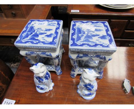  Sale Item:    2 B/W STOOLS & 2 B/W CATS   Vat Status:   No Vat   Buyers Premium:  This lot is subject to a Buyers Premium of
