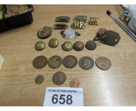  Sale Item:    BOX BADGES BUTTONS & COINS   Vat Status:   No Vat   Buyers Premium:  This lot is subject to a Buyers Premium o