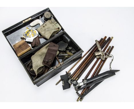 Shooting, a vintage folding rifle stand/rest together with four 2 part shotgun cleaning rods, multiple vintage shotgun brass 