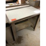 Nuare Light Table 30" X 42"